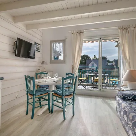 Apartmán En Avec Piscine *