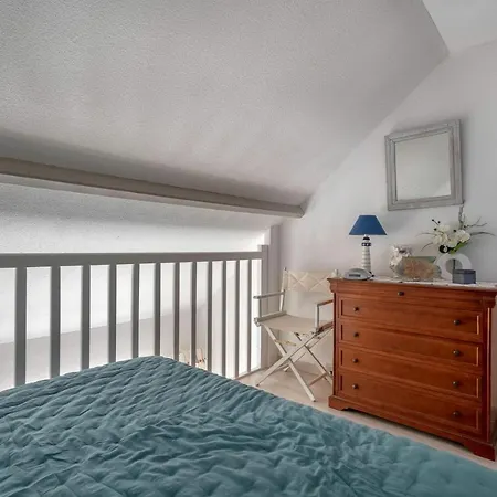 En Résidence Avec Piscine Appartement